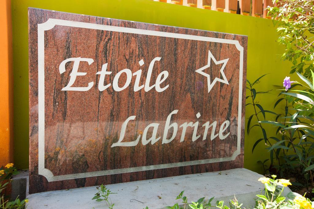 Etoile Labrine Guest House La Digue Exterior photo
